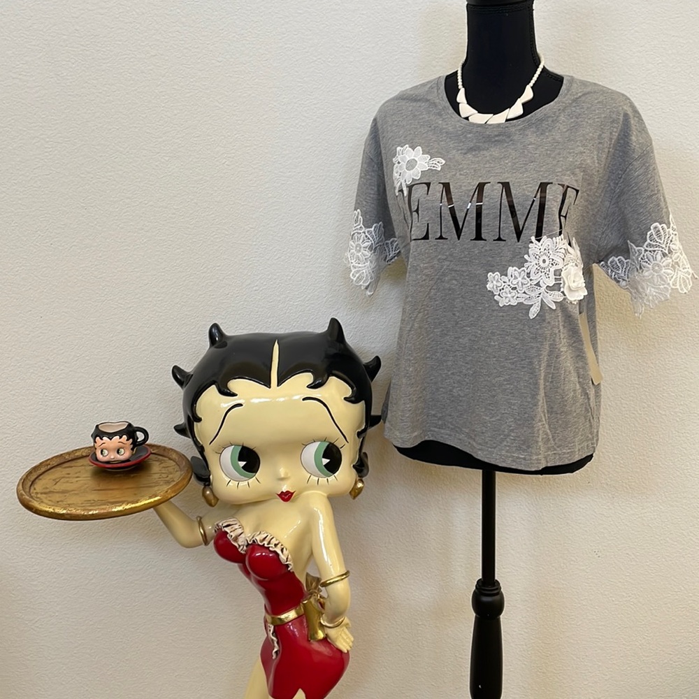 RD Style top with Floral Lace Appliqué and Femme graphic. Size M
